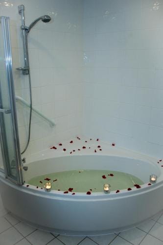 Coach House Hotel Sligo Hotel in County Sligo