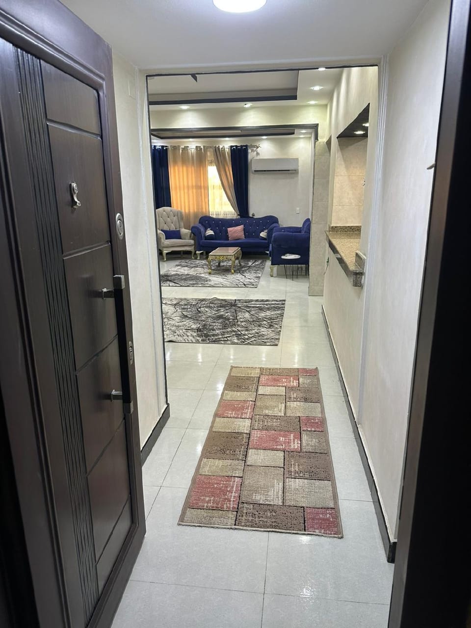 شقه للايجار في المهندسين_ميدان سفنكس_من المالك Apartment hotel in Egypt