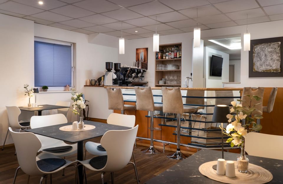 Bar/lounge
