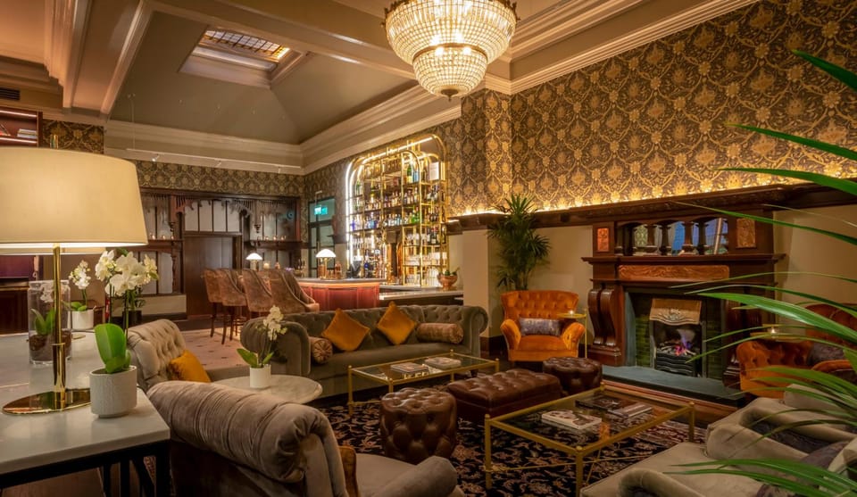 Bar/lounge