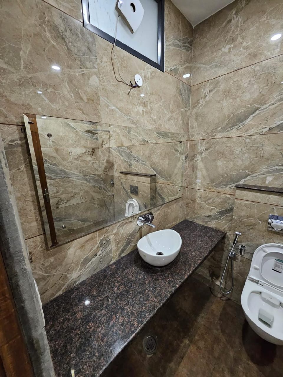 HOTEL GRACE   Hotel in Chandigarh