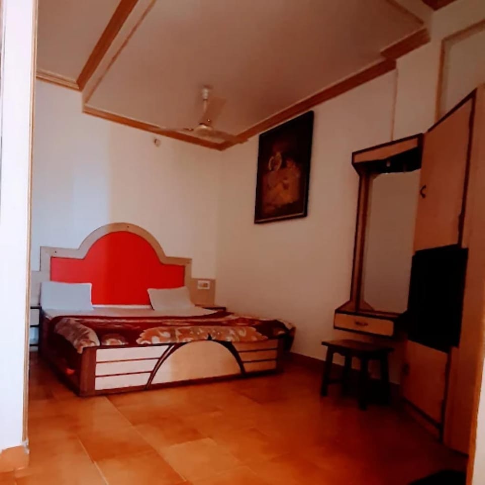 Hotel Taj Resort Pachmarhi Hotel in India
