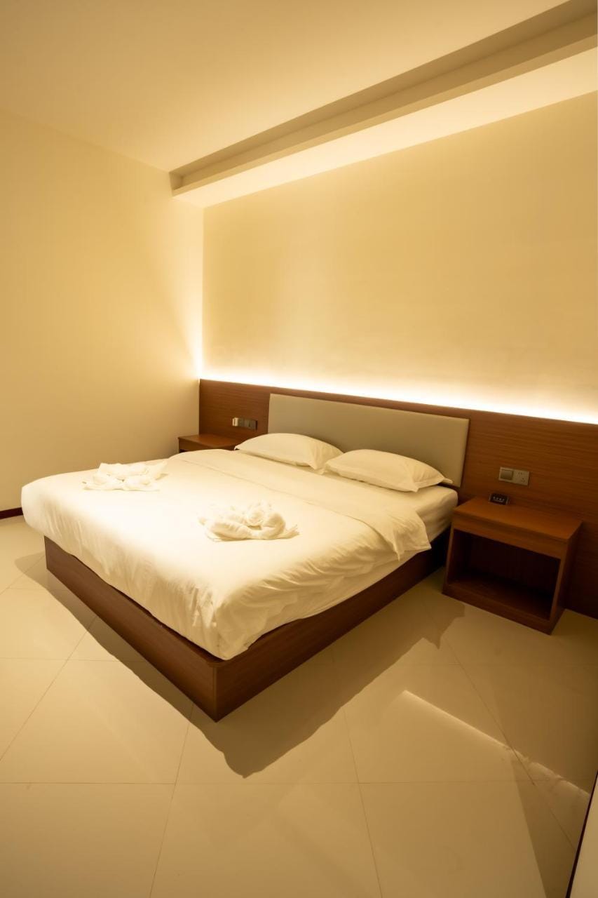 Lao Phoenix Hotel 老挝凤凰酒店 Inn in Luang Prabang