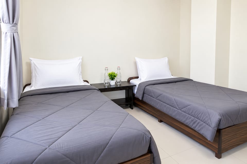 Z Express Alpine Hotel in Bengaluru