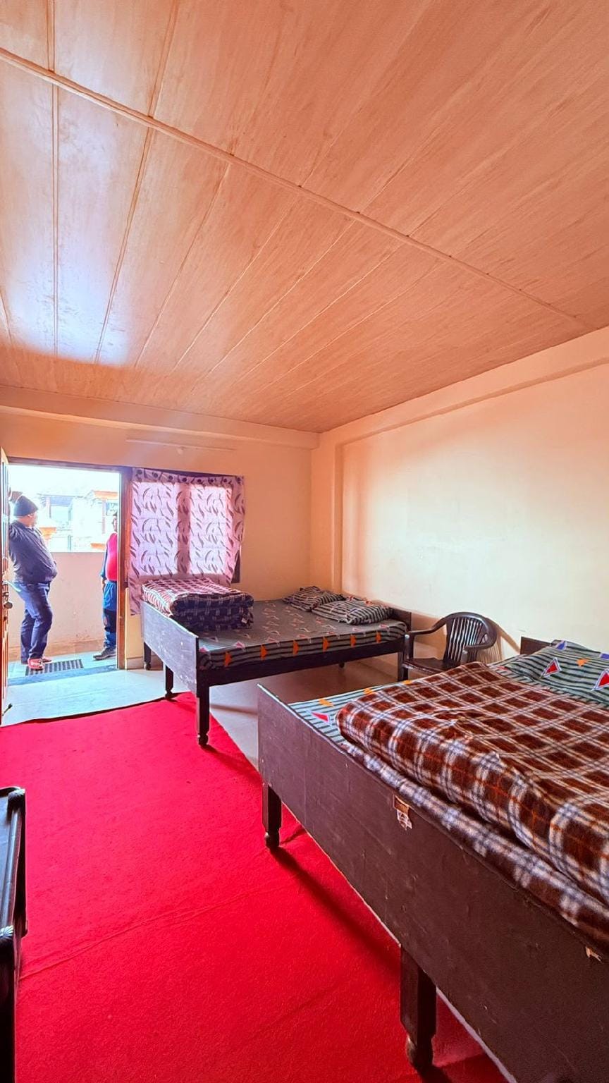 Hotel Dev Hotel in Uttarakhand