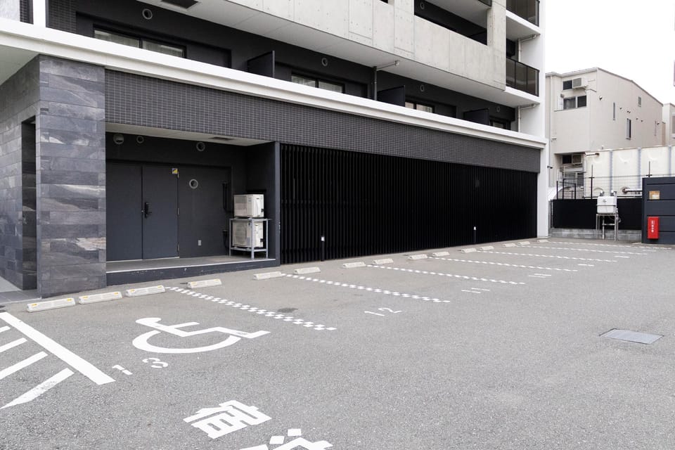 Parking lot