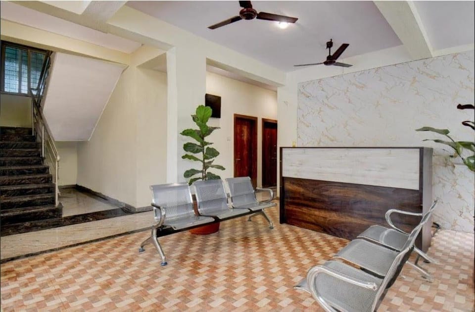 Hotel Aura Suites,  Hotel in Pune