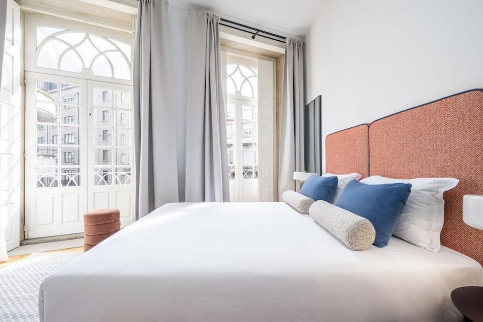 Aspasios Trindade Apartments Hotel in Porto