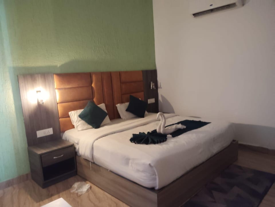 Yes Hotel Hotel in Rishikesh