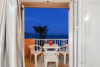 Nel Mare Studios Hotel in Peloponnese, Western Greece and the Ionian