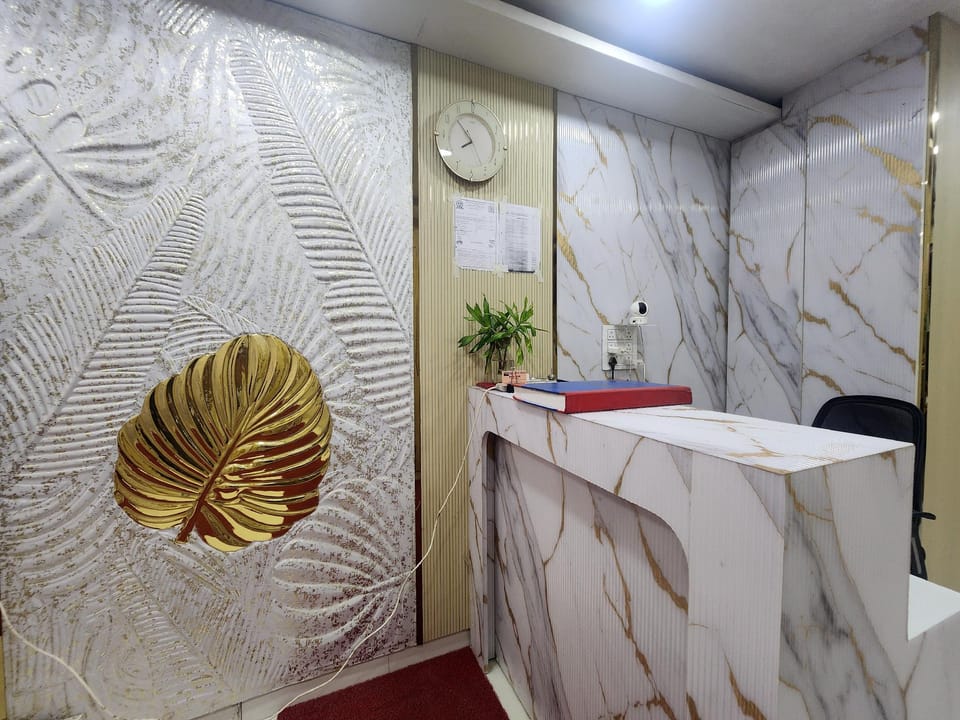 Oly Hotel Yes Sir  Hotel in New Delhi
