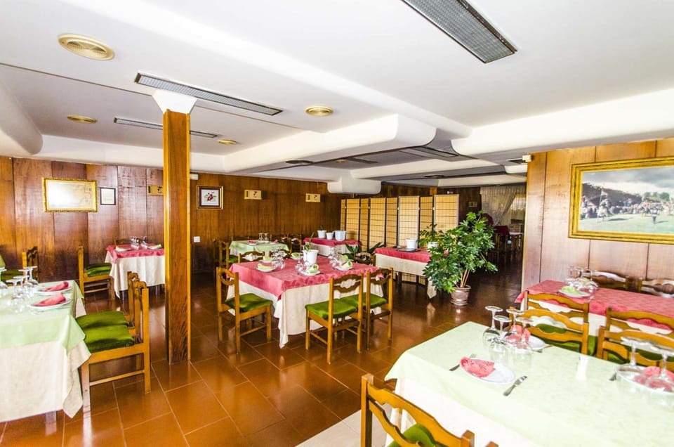 Hostal Don Suero de Quinones Hotel in Castile and León