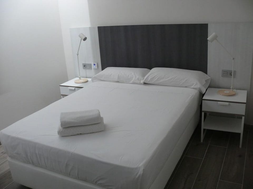 Hostal Cama del Mar Hotel in Valencia
