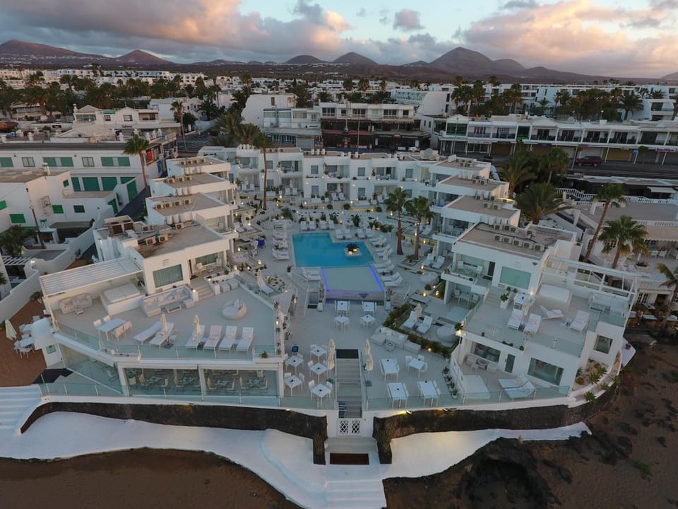 Lani's Suites de Luxe - Adults Only Hotel in Puerto del Carmen