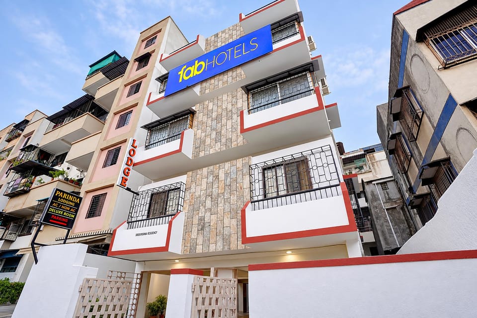 FabHotel Parinda Lodging Hotel in Pune