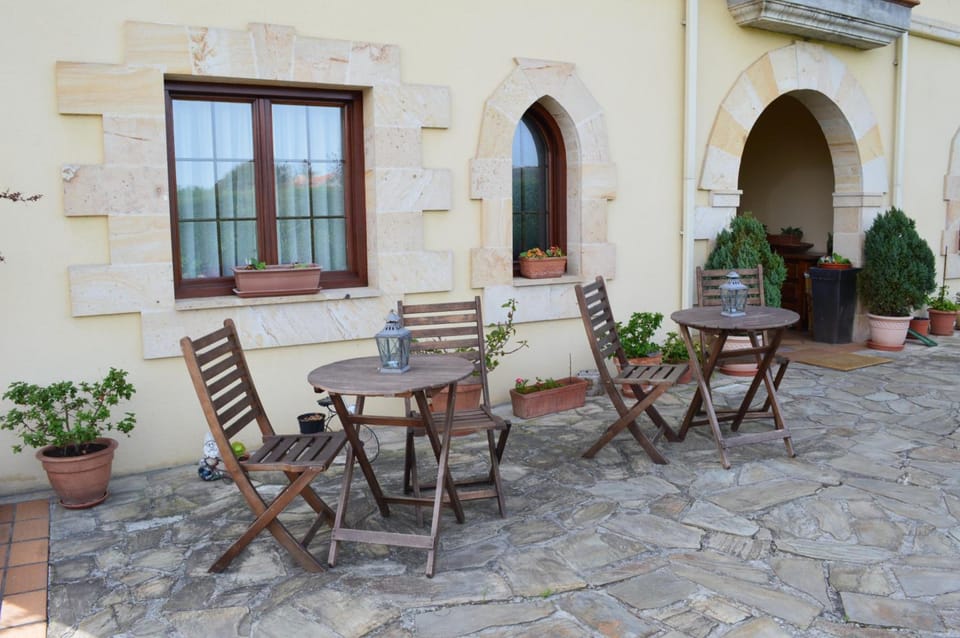 Posada El Jardin Inn in Santillana del Mar