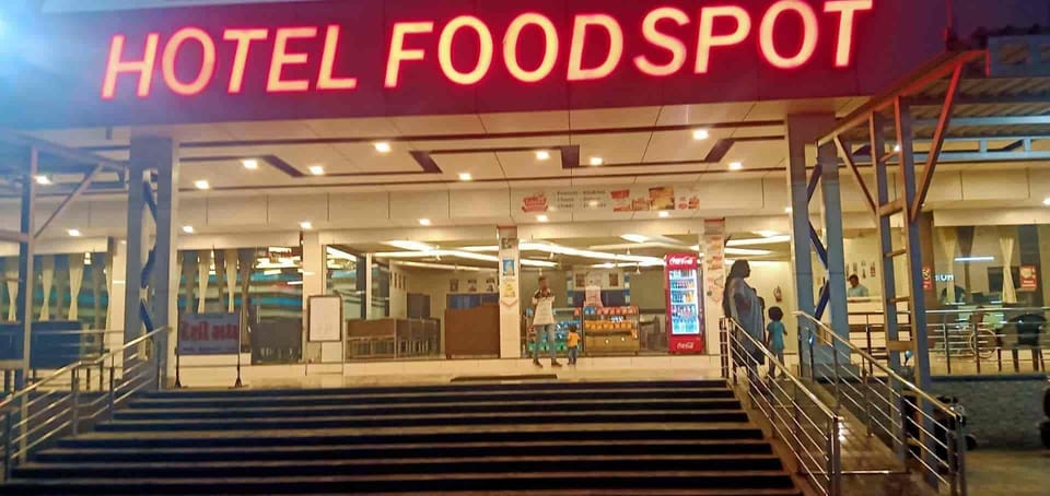 Hotel Foodspot Padra Hotel in Gujarat