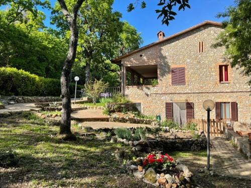 Villa Lilia by Let Hotel in Tuscany