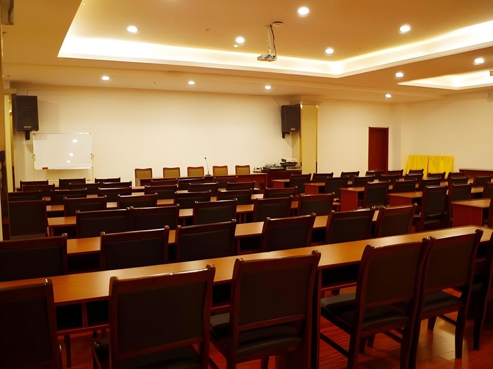 GreenTree Inn Jiangsu Huaian Bus Terminal North Station Huaihai North Road Business Hotel Hotel in Jiangsu