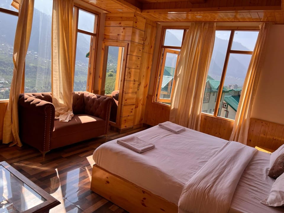 Vivaan Regency Hotel in Himachal Pradesh