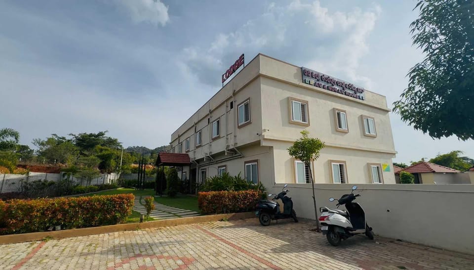 Spot On  DD hills comfertes Hotel in Karnataka