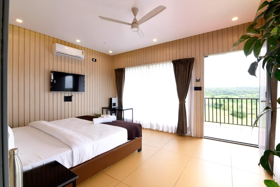 CLOUD 9 RESORT Capsule hotel in Maharashtra