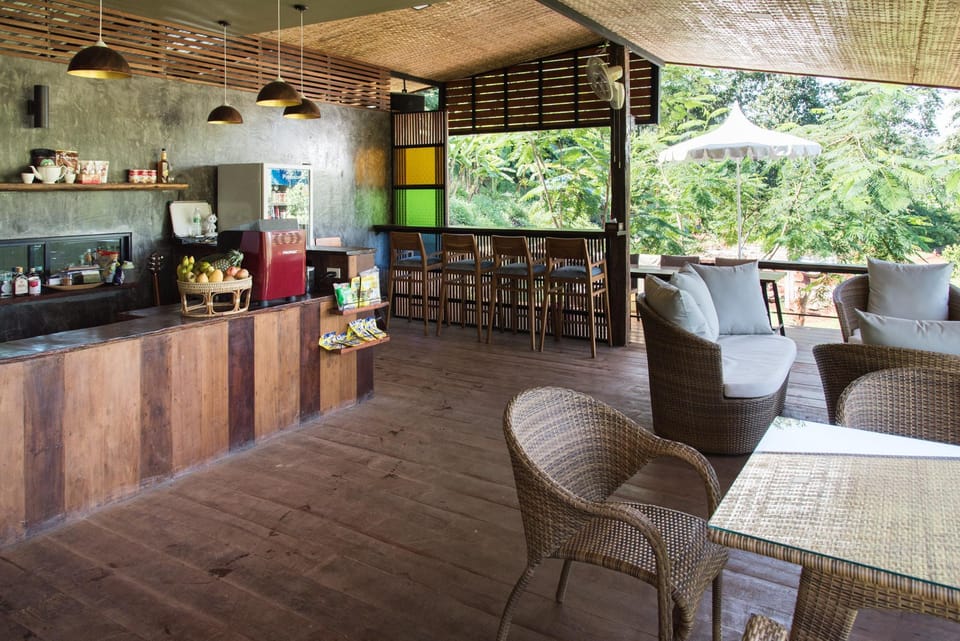 Coffee shop