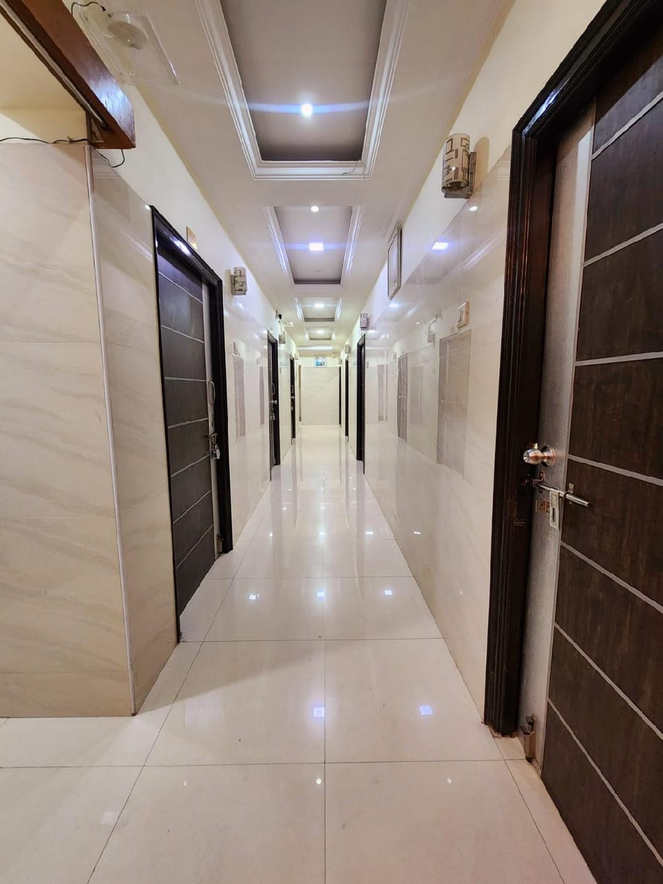 Srinivasa Residency Hotel in Chennai