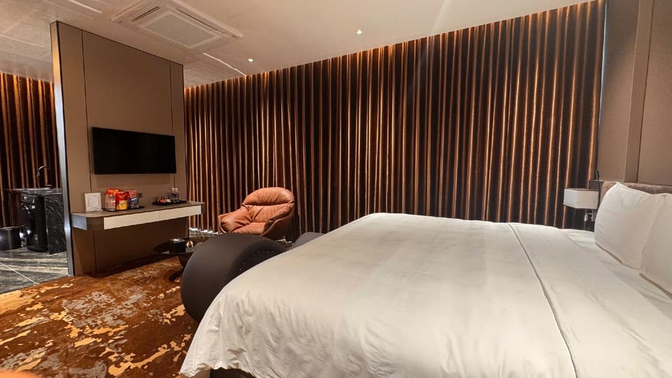 Cozy Hotel Việt Trì Hotel in Vietnam