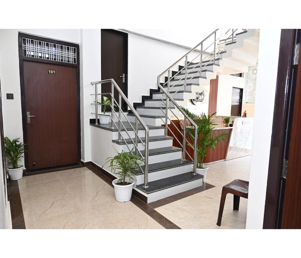 Shivansh Palace Hotel in Uttar Pradesh