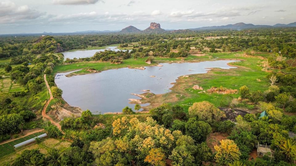 Rockland Lake Cottage Hotel in Dambulla