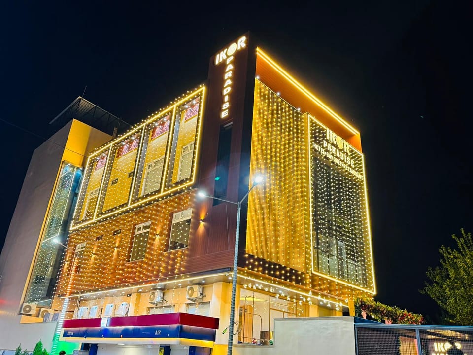 IKOR PARADISE Hotel in Uttar Pradesh