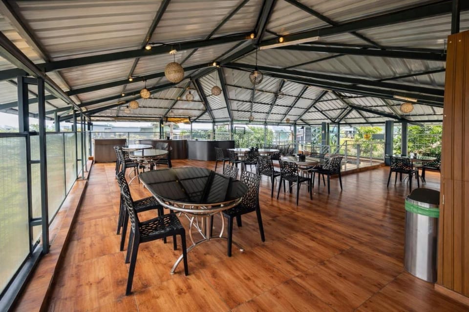 Valley Resort Munnar - Affordable Luxury Hotel in Kerala