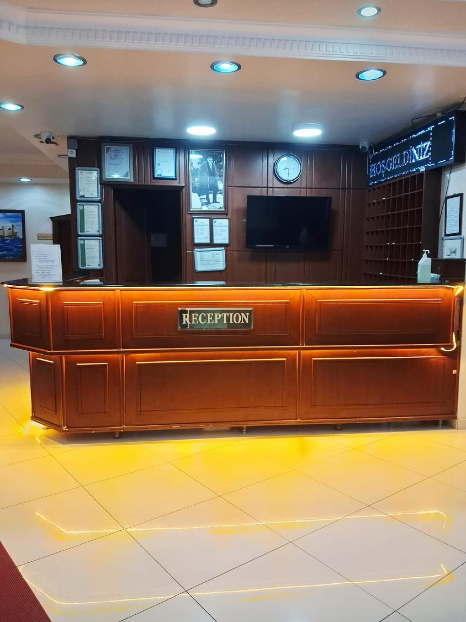  ÇİFT KİŞİLİK ODA Hotel in Mersin