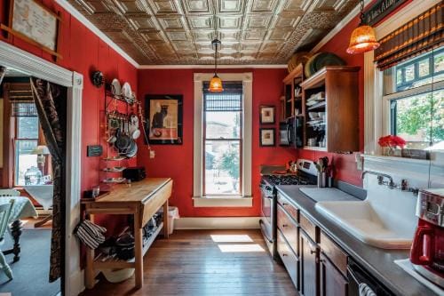 MaMere's Guest House Hotel in Monmouth