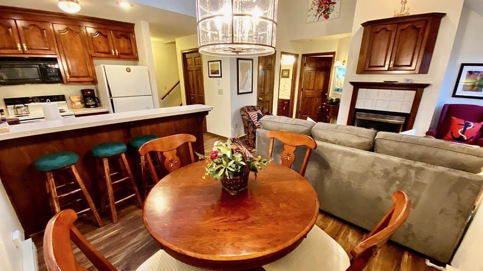 Baileys Harbor Yacht Club Resort Hotel in Door County