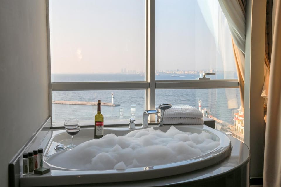 Pasaport Pier Hotel Hotel in Izmir