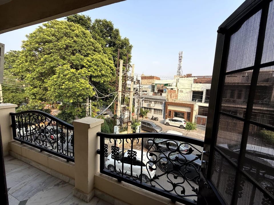 Homely Home Hotel in Punjab, India