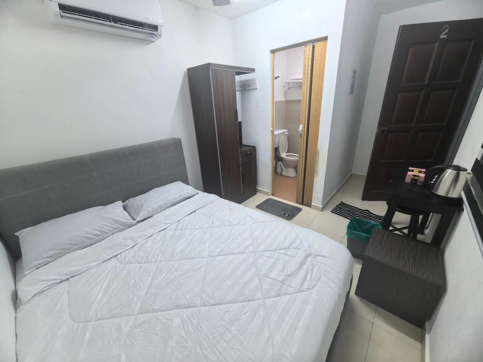 Lunas 8 Stay Hotel in Kedah