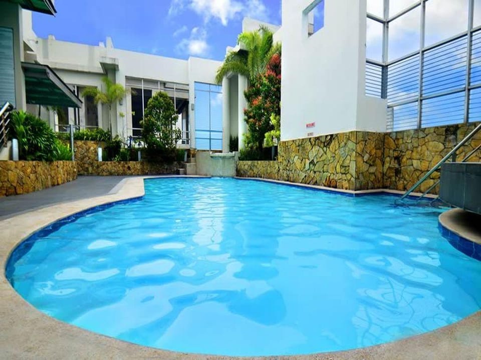 Lancaster Hotel Manila Hotel in Mandaluyong