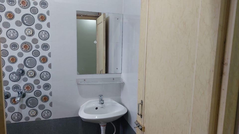 SS PRIDE GUEST HOUSE Bhubaneswar Hotel in Bhubaneswar