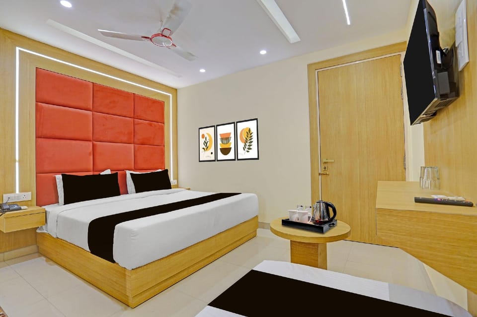 Glace stay Hotel in New Delhi