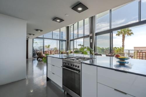 Villa on Ocean View Hotel in Sea Point