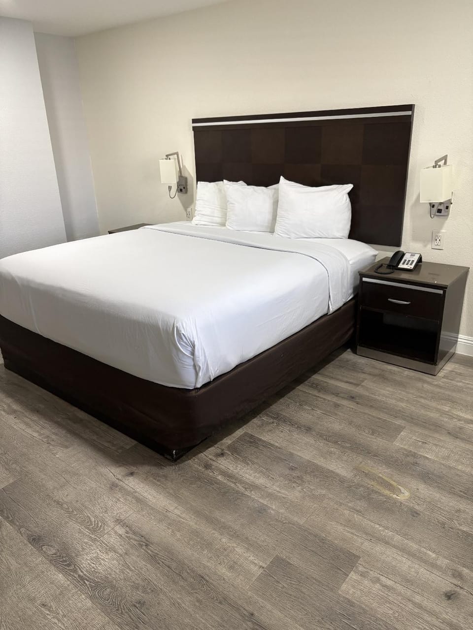 HOTEL MAYA Hotel in Artesia