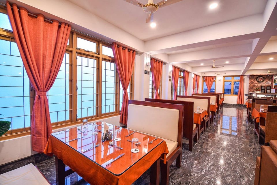 Divine The Royal Heritage, Gangtok (3 Min Drive to M.G Marg) Hotel in India