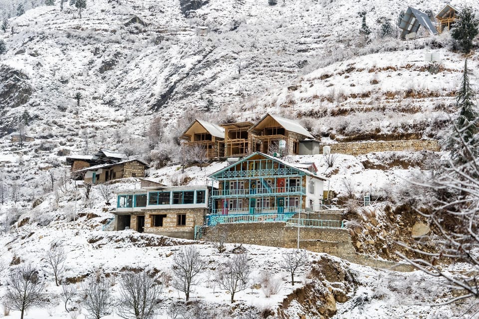 Firgun Chapter, Sajwar Hotel in Himachal Pradesh