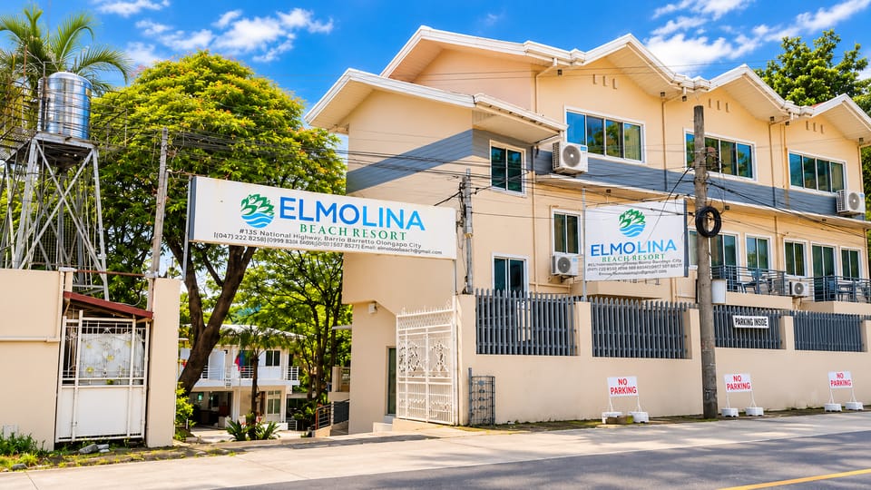 Elmolina Beach Resort Hotel in Olongapo