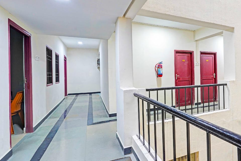 Collection O Purasaiwalkam Hotel in Chennai