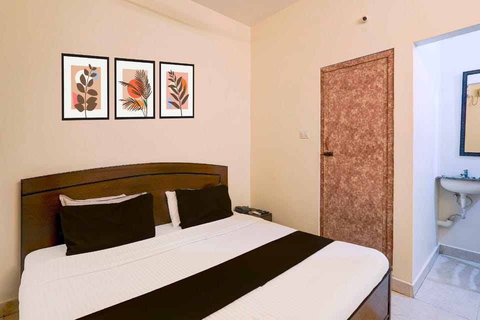 Townhouse Thousand Lights Chennai Hotel in Chennai