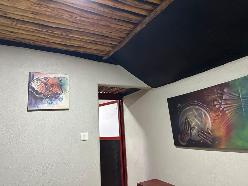 LAKESHORE SAFARI LODGE Hotel in Uganda